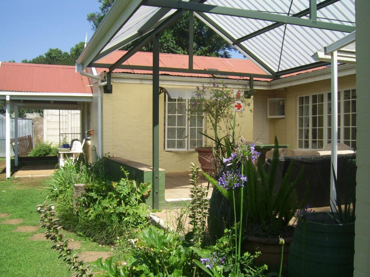 Nutmeg Guest House 霍维克 外观 照片
